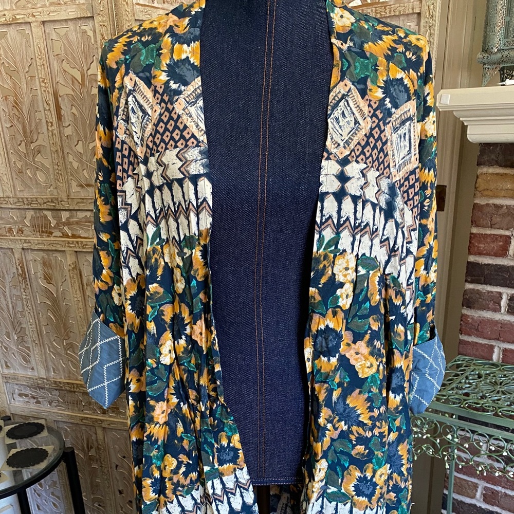 Buckle O’Neill Kimono NWOT